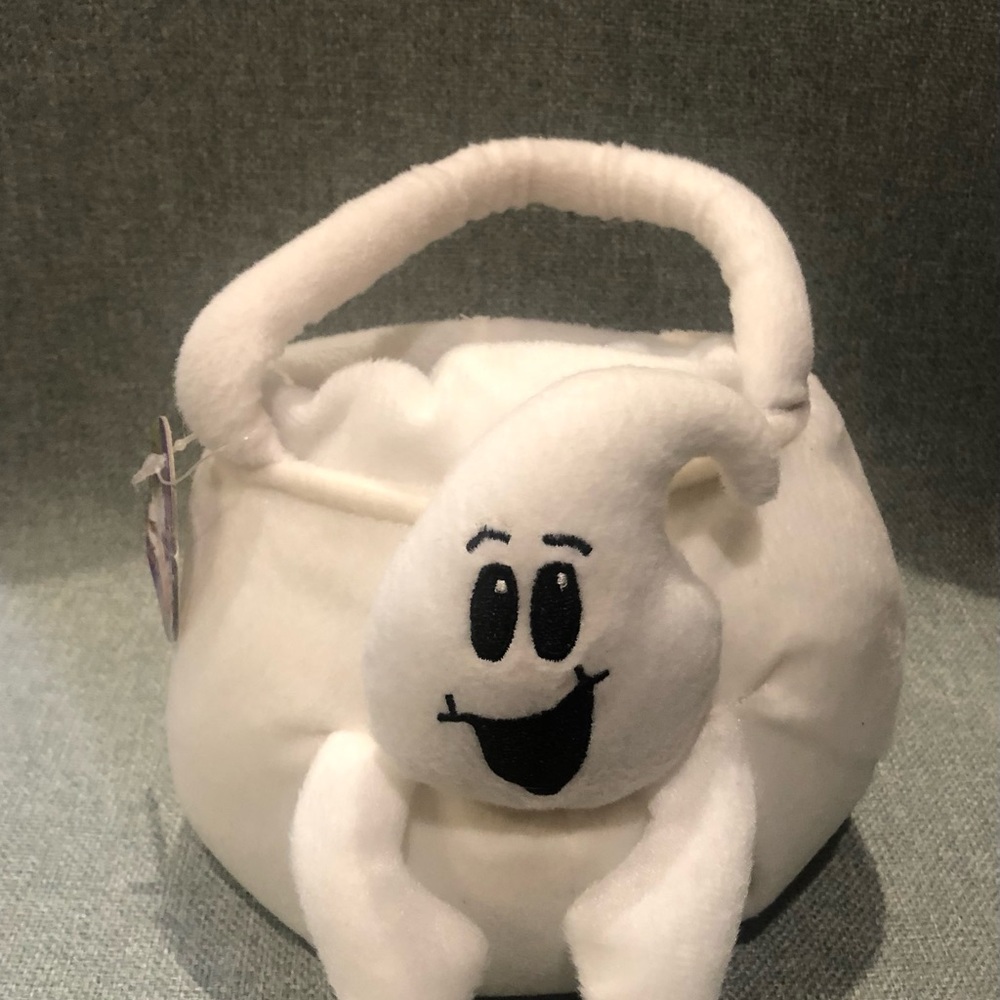 NEW Halloween Ghost Trick or Treat bag plush bucket tote